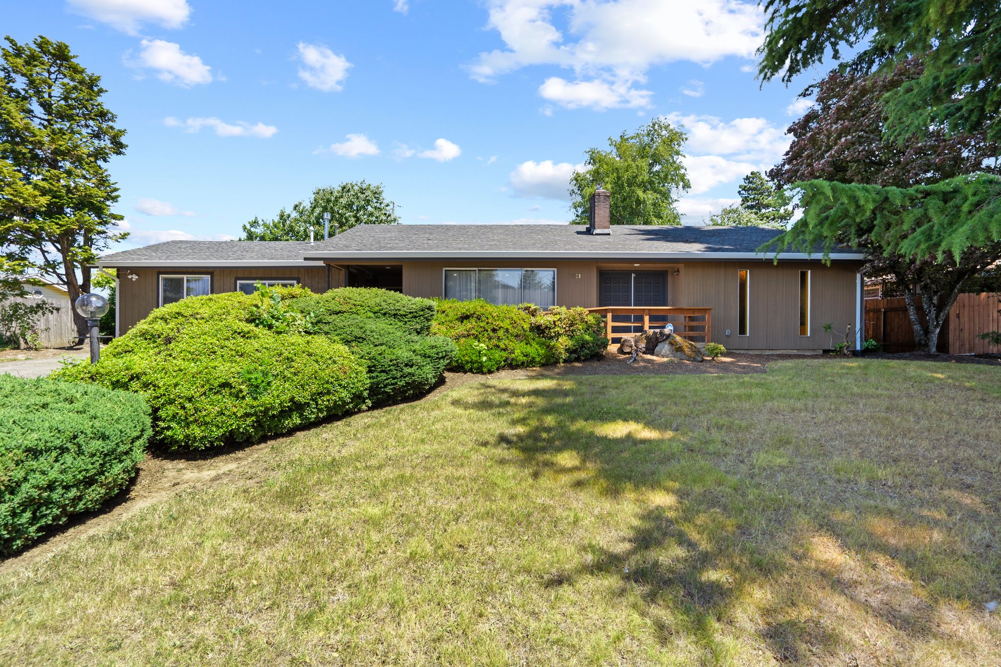 Comfortable living room where residents gather for social activities and relaxation